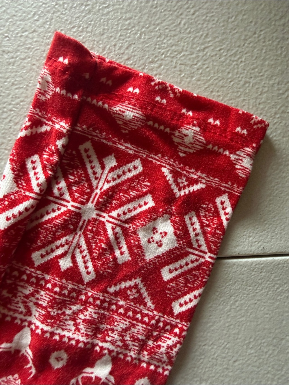 Bobbie Brooke's Ladies Red and White Fair Isle Knit Leggings Sleep Ware Size M - Picture 3 of 6